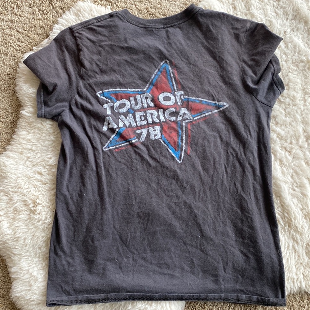Basic Tee - Picture 2 of 2